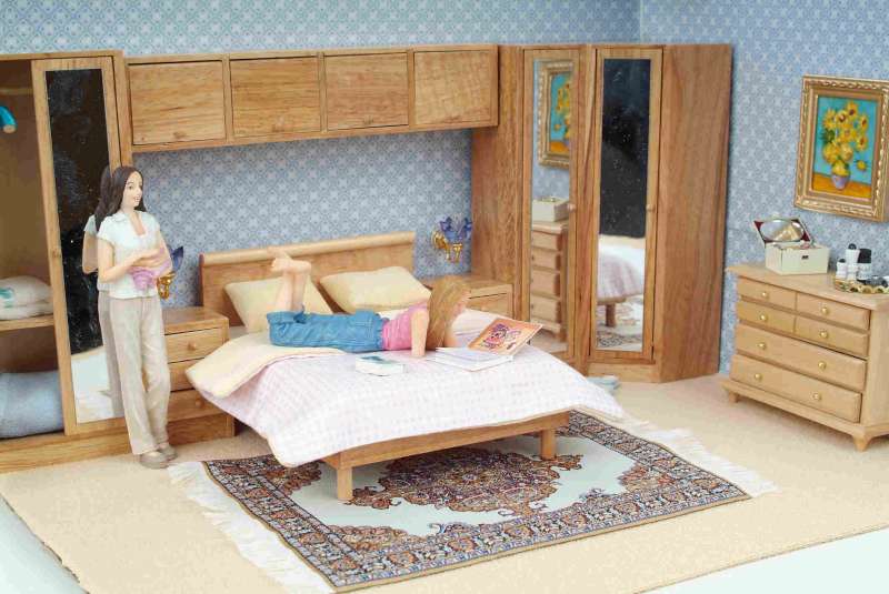 Modern Bedroom Set
